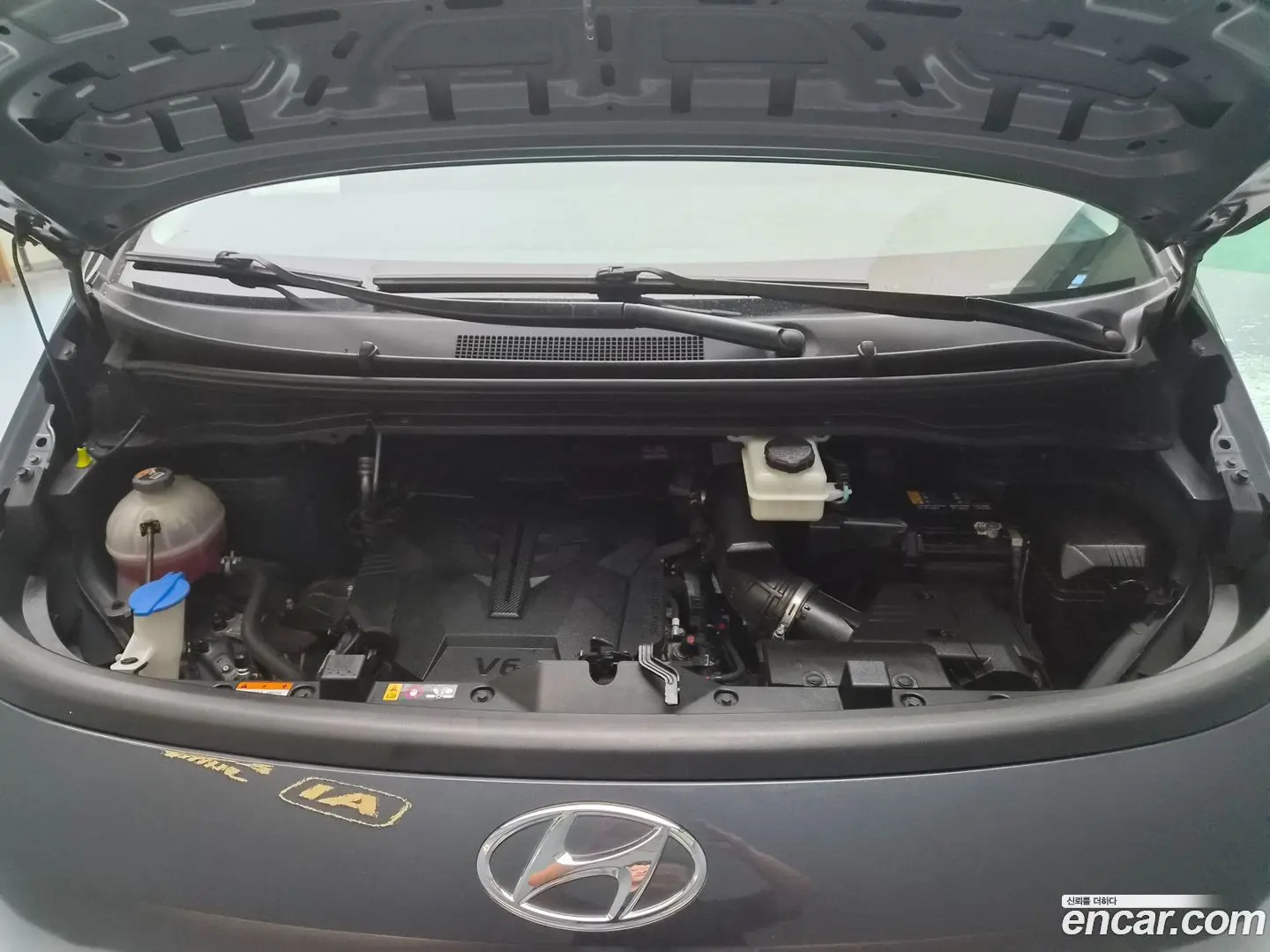 Hyundai Staria L3.5 Cargo 3-Seater