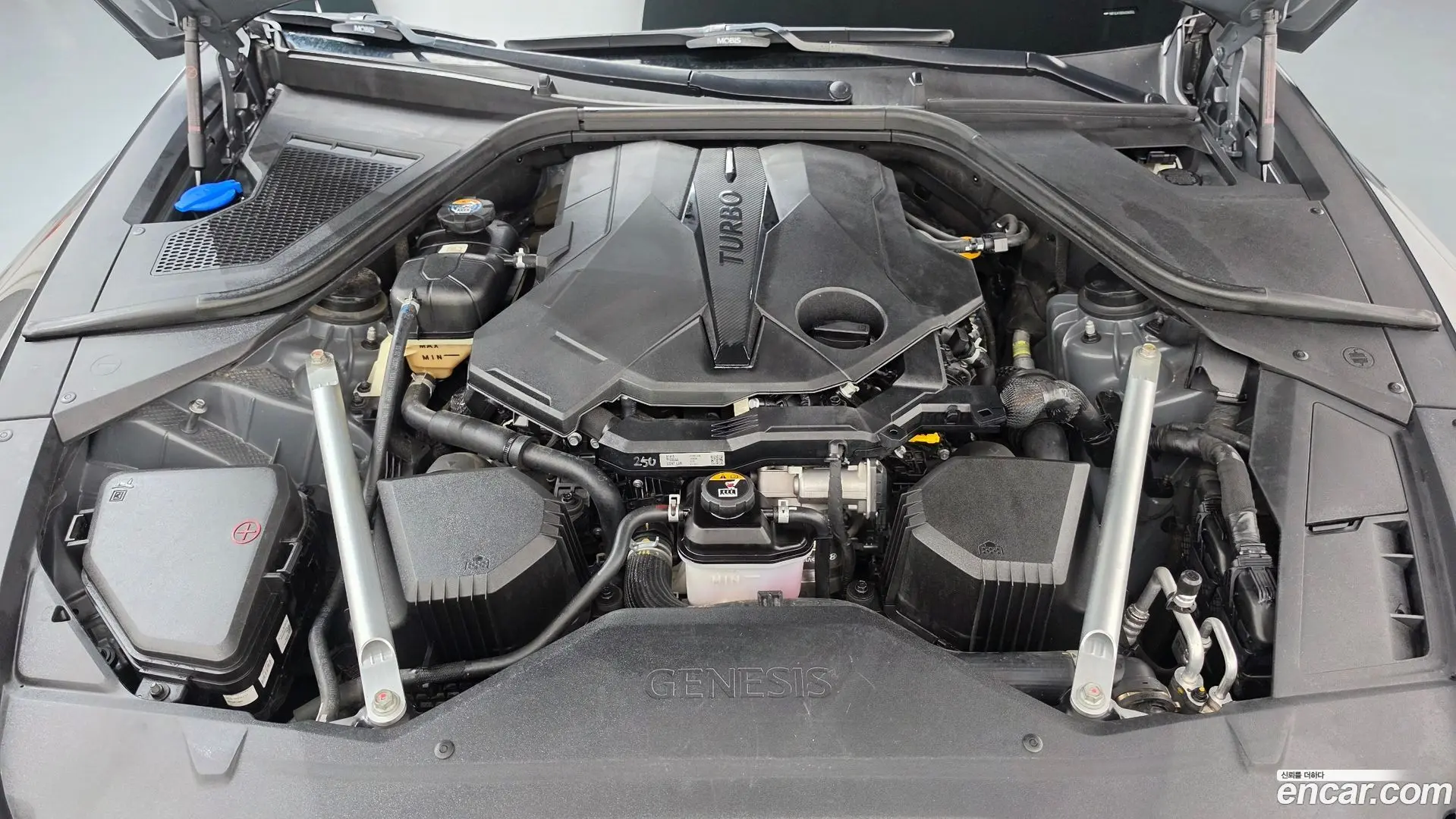 Genesis G80 Gasoline 3.5 Turbo AWD 2020