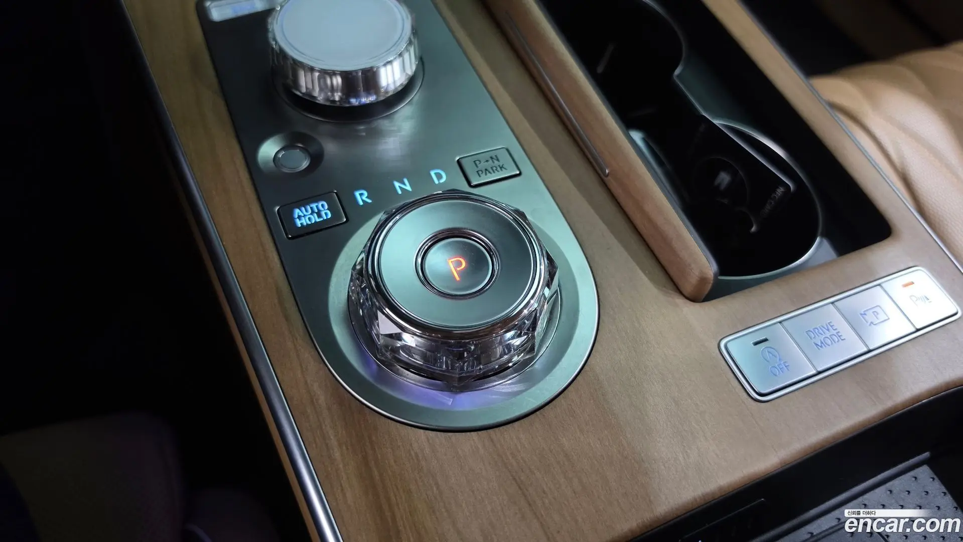 Genesis G80 Gasoline 3.5 Turbo AWD 2020