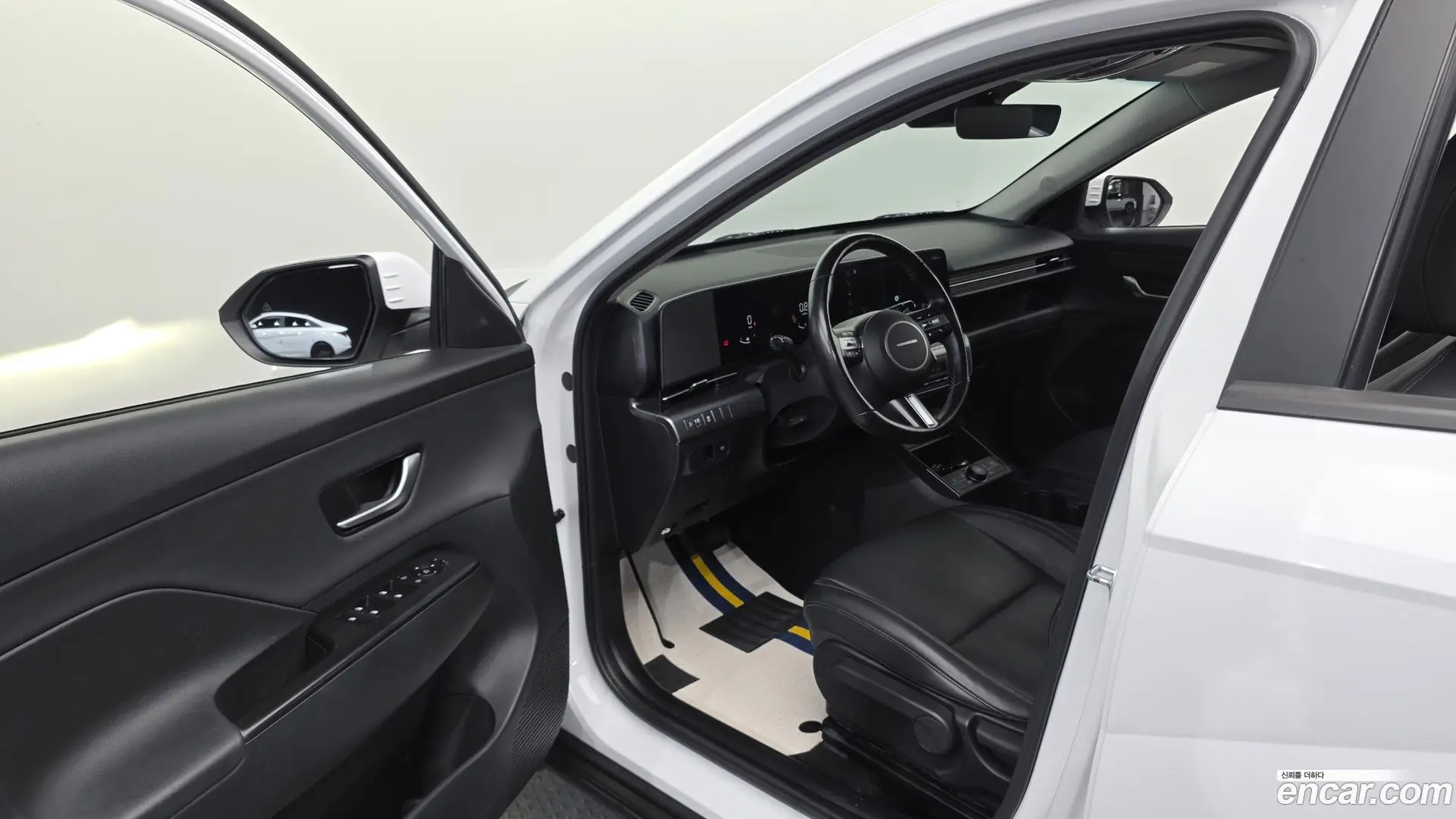 Hyundai Kona Gasoline 1.6 Turbo 2WD 2023