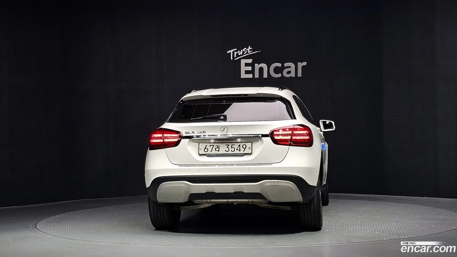 Mercedes-Benz GLA-Class GLA220 2017