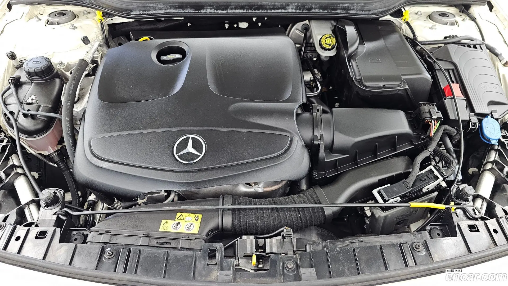 Mercedes-Benz GLA-Class GLA220 2017