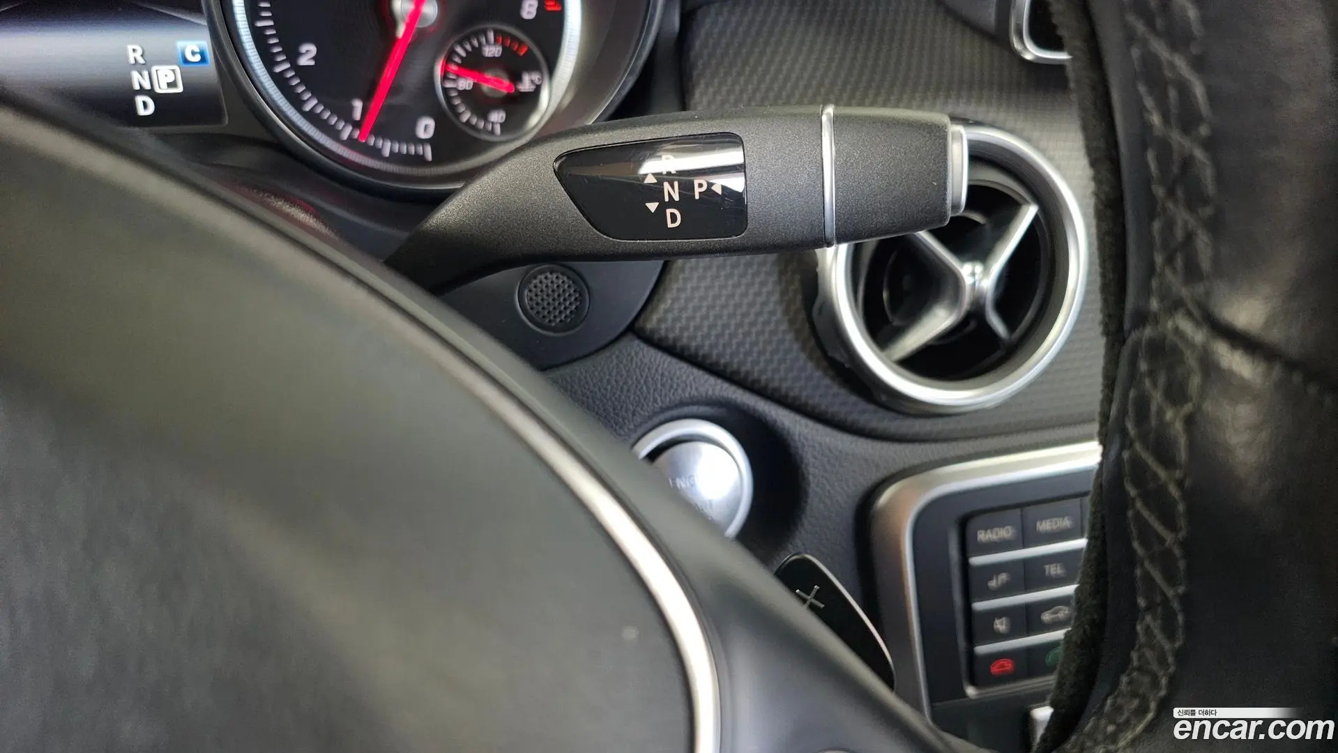 Mercedes-Benz GLA-Class GLA220 2017
