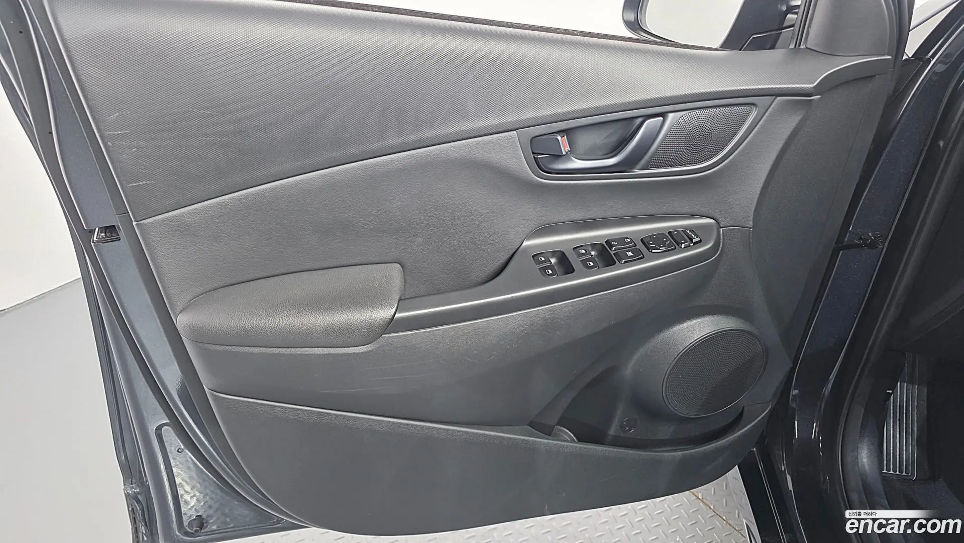 Hyundai Kona Gasoline 1.6 Turbo 2WD 2023