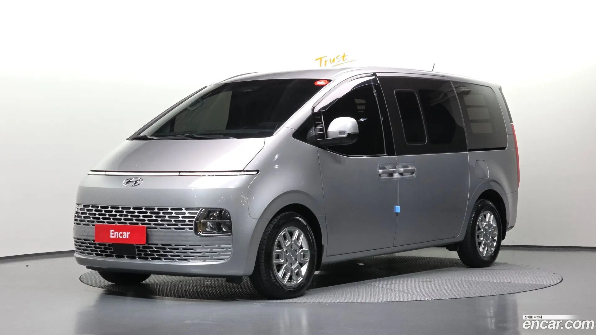 Hyundai Staria L3.5 Cargo 5-Seater