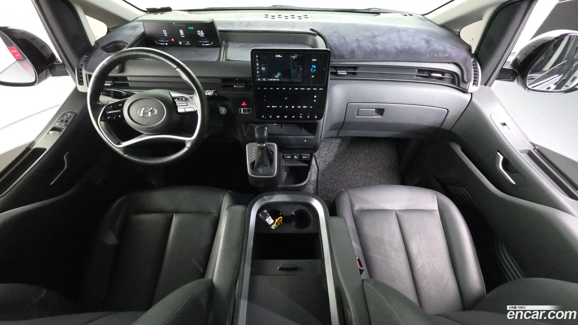 Hyundai Staria L3.5 Cargo 5-Seater