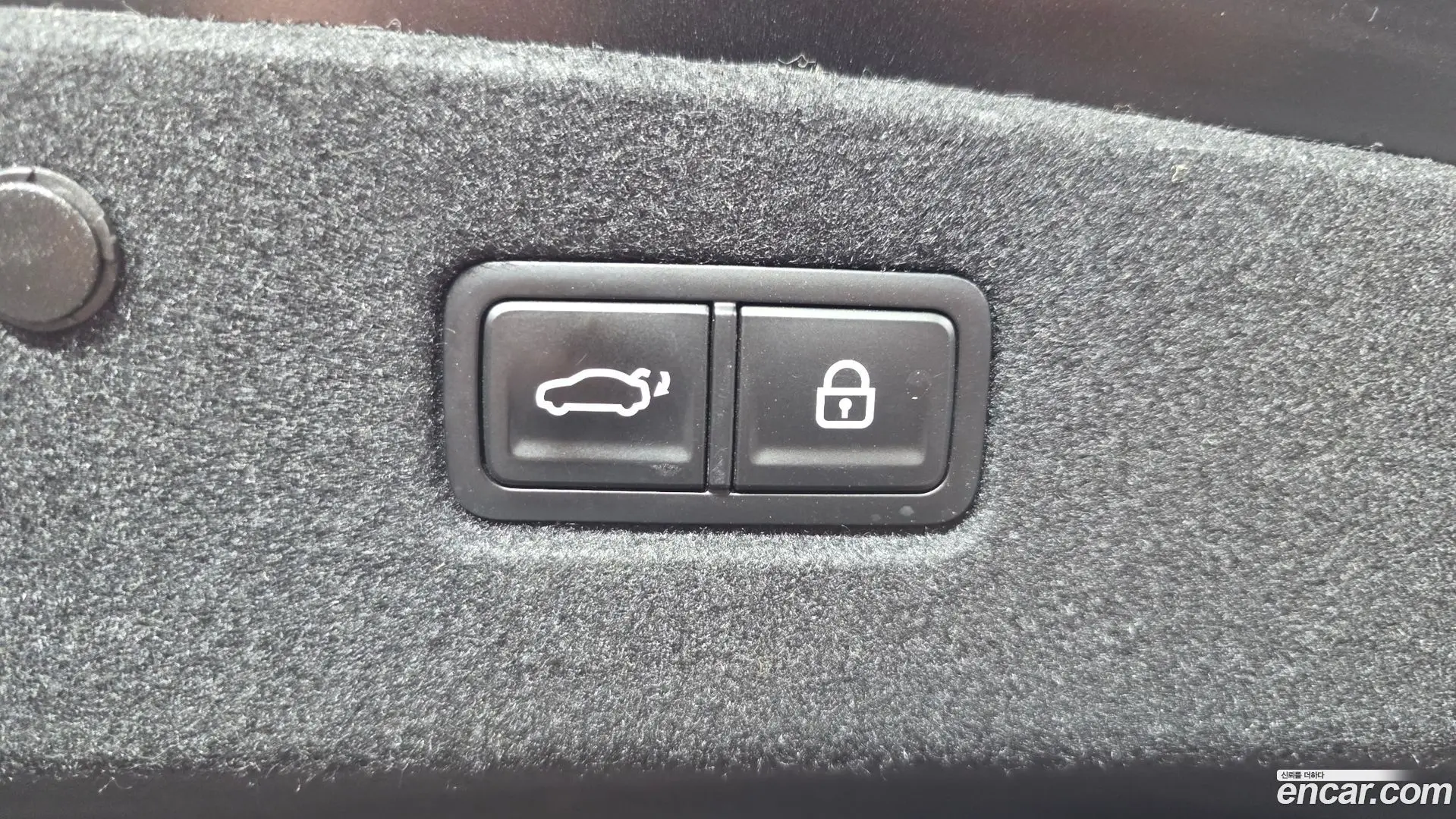 Kia K8 3.5 Gasoline 2WD
