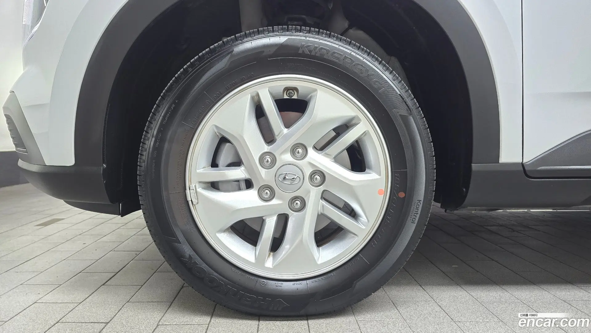 Hyundai Venue 1,6 Premium 2022