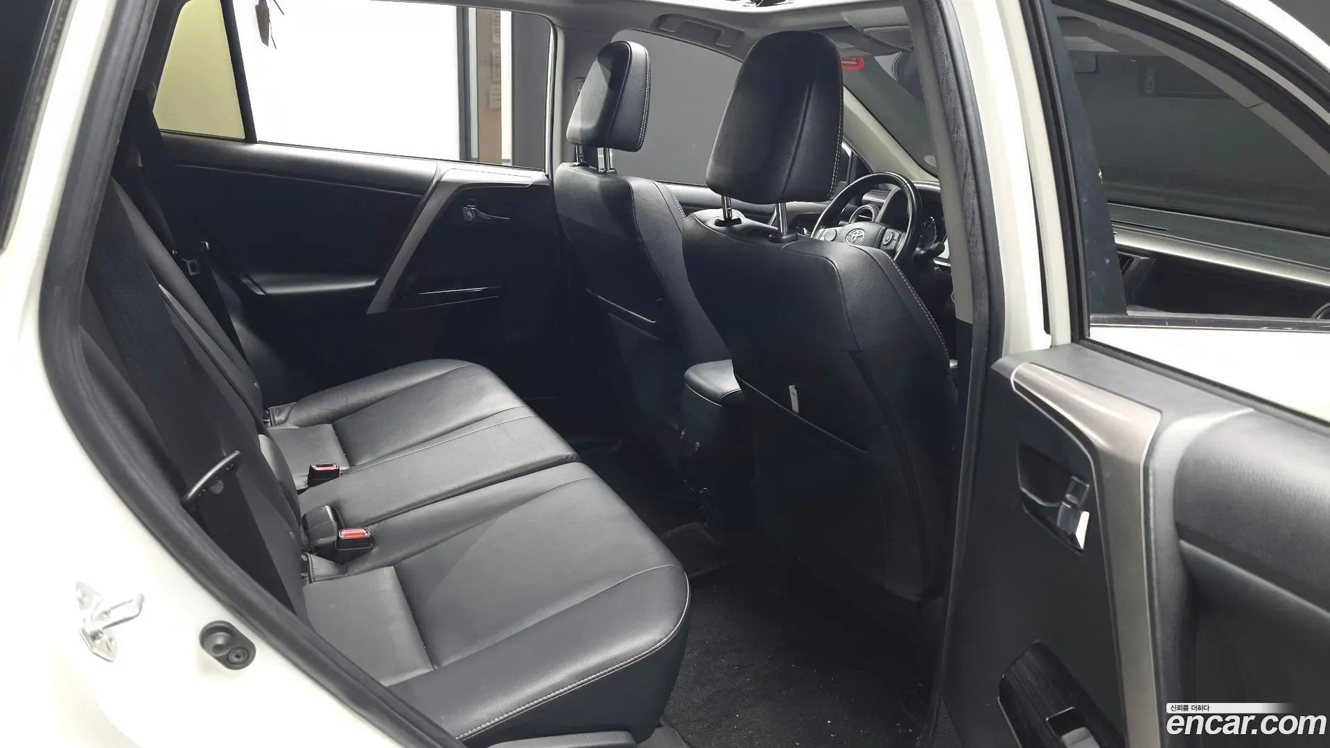 Toyota RAV4 2.5 2WD