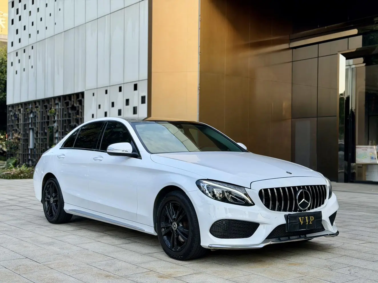 Mercedes-Benz C Class 2018 C 200 L Sport