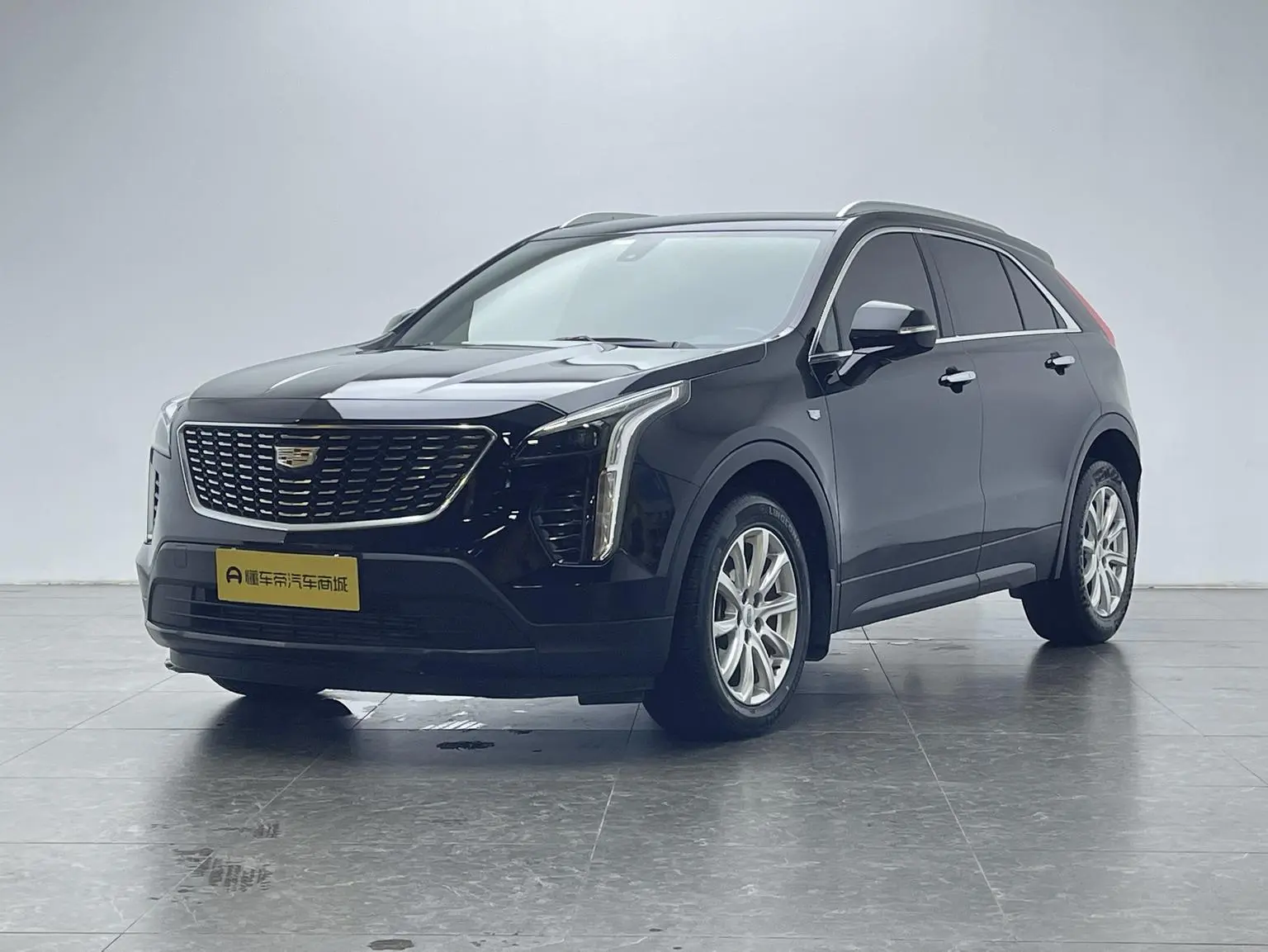 Cadillac XT4 2020 Facelift 28T 2WD Tech