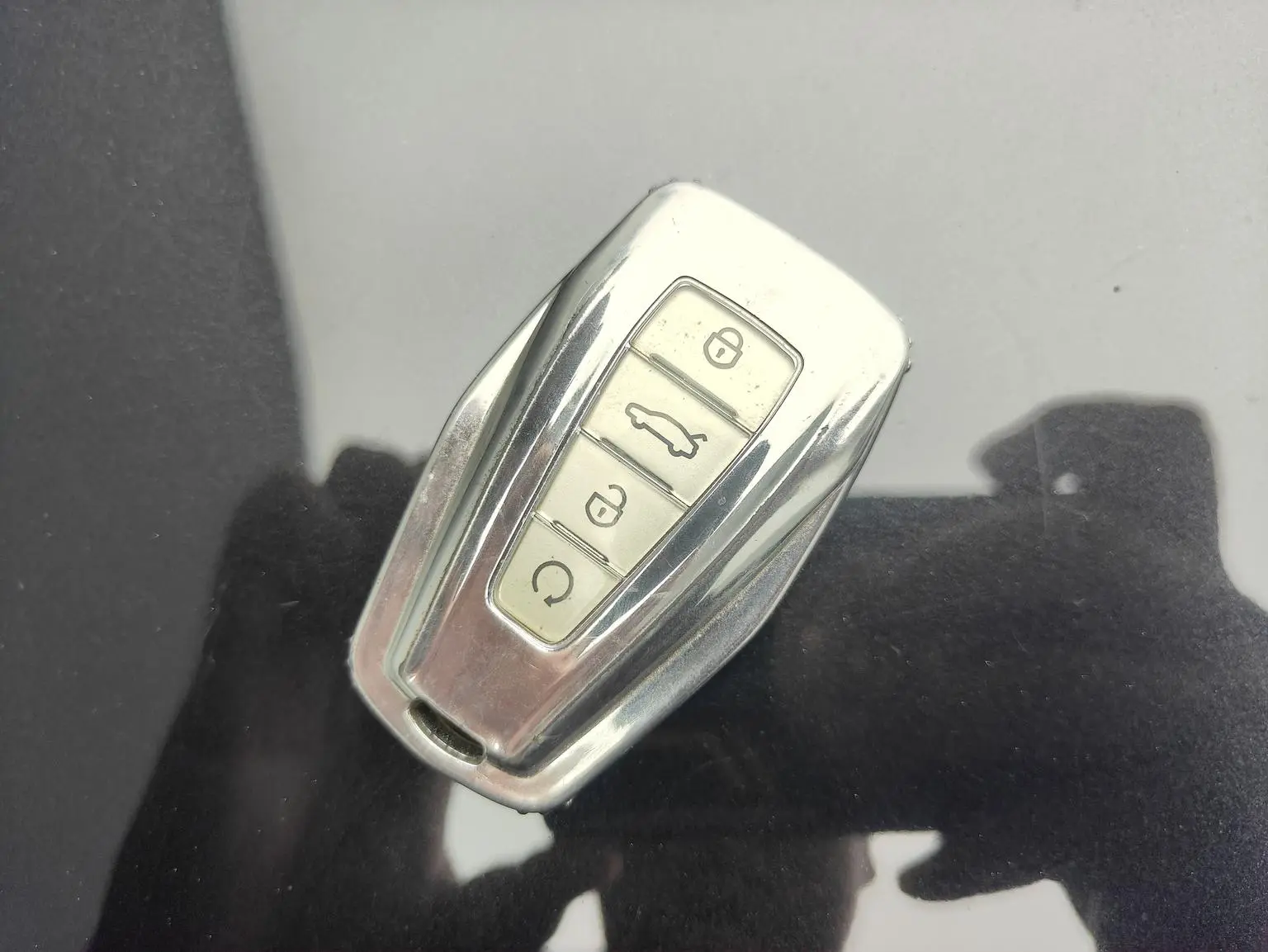 Geely 2021 1.8T Navigator +