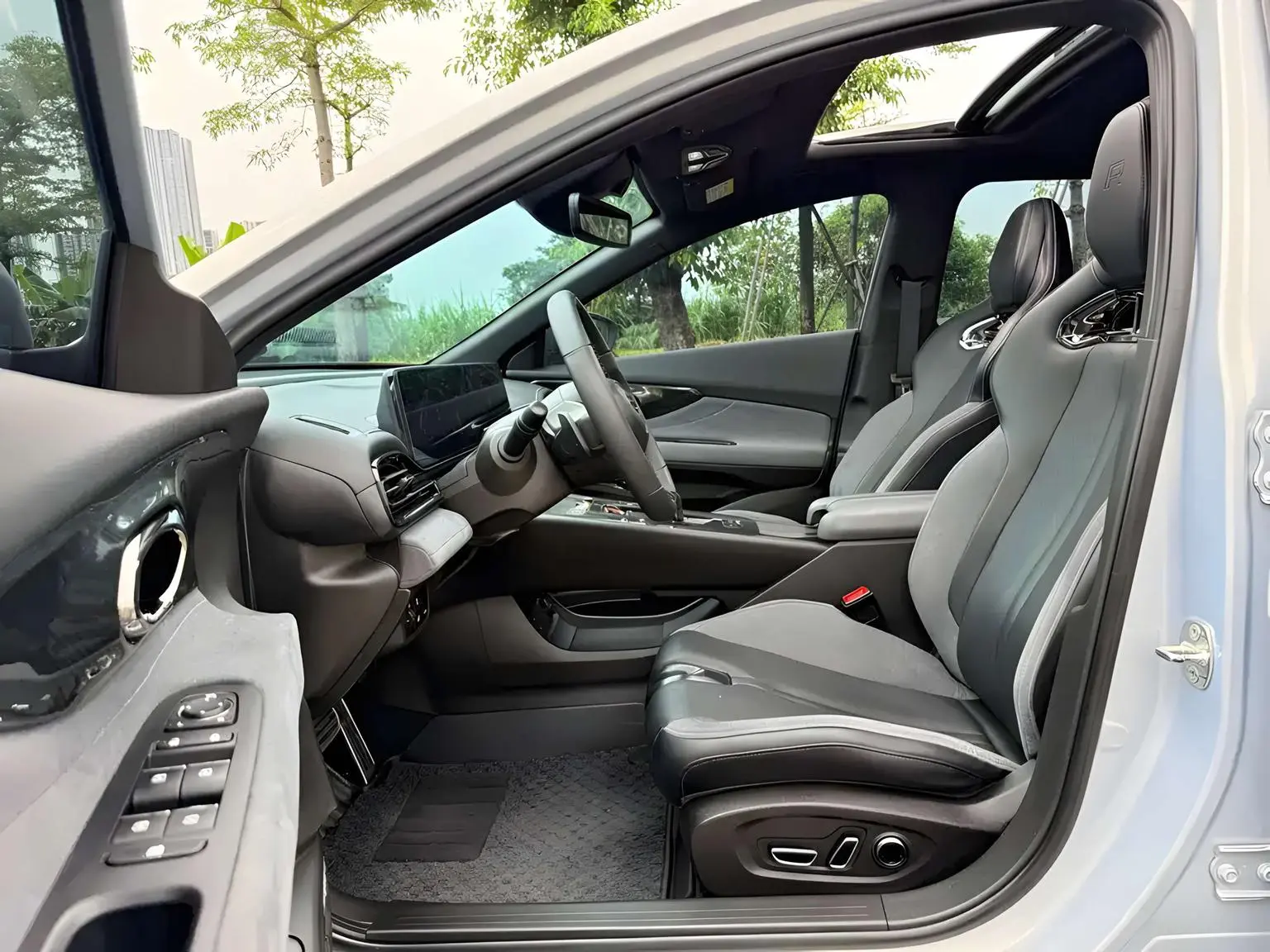 GAC Trumpchi Empow 2023 400T Auto R Max