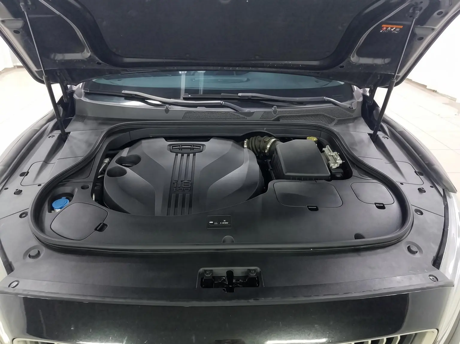 Geely 2021 1.8T Navigator