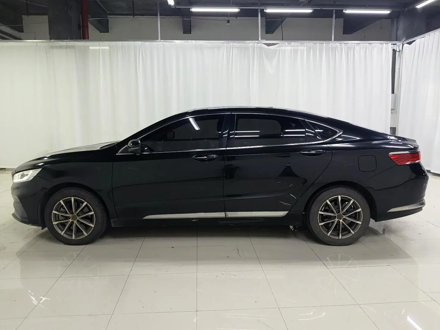 Geely 2021 1.8T Navigator
