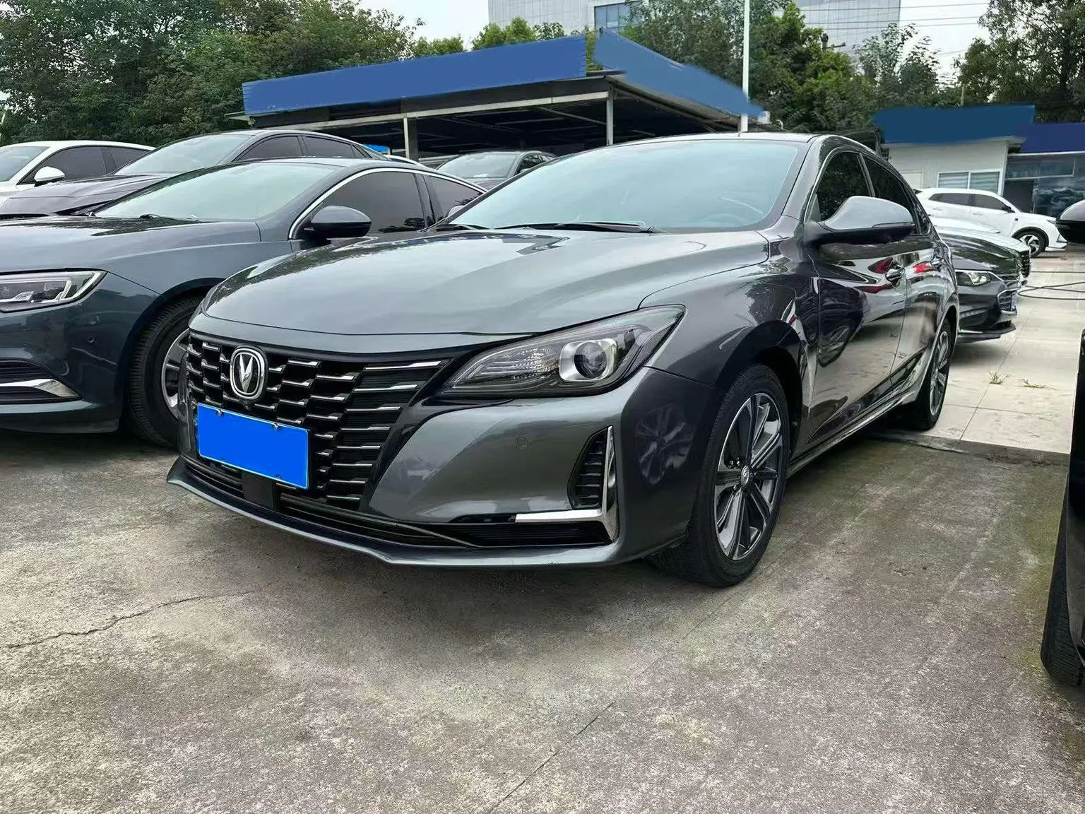 Changan Raeton CC 2022 Blue Whale 1.5T DCT Luxury
