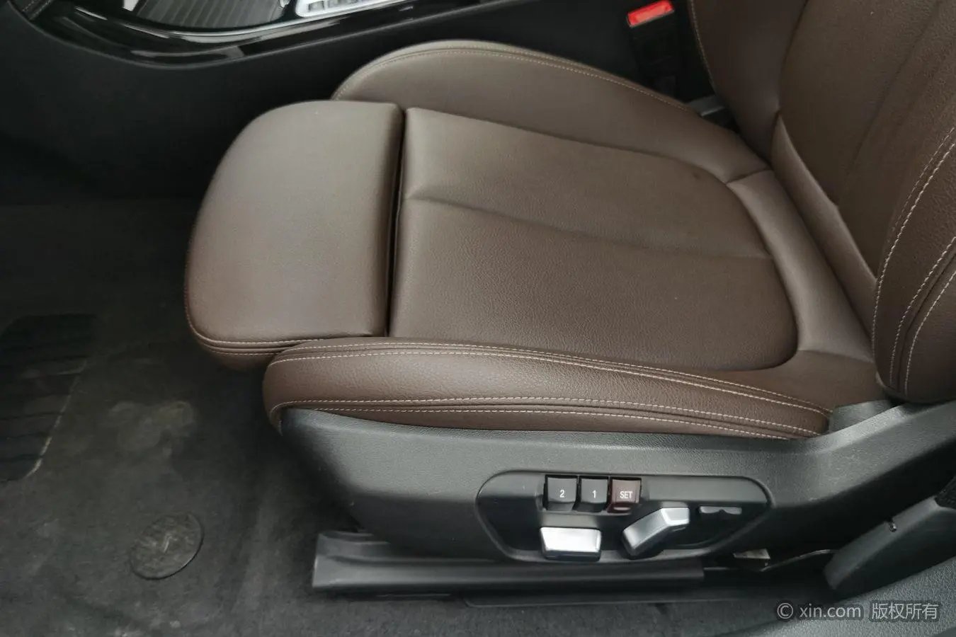 BMW 1 Series 2023 120i M Sport Shadow Night