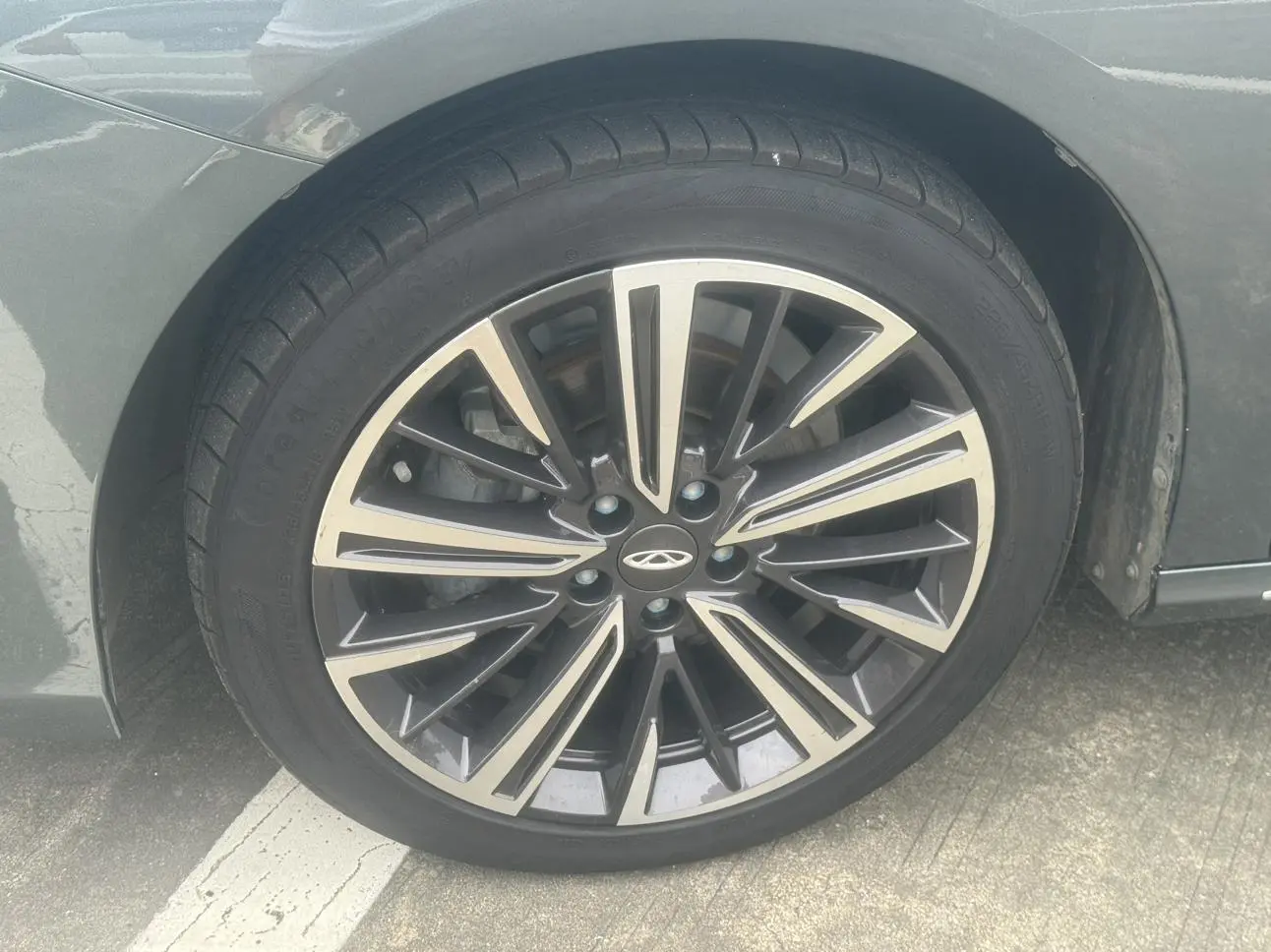 Chery Arrizo 8 PRO 2025 1.6T DCT Luxury +