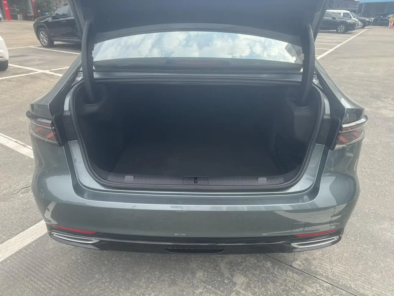 Chery Arrizo 8 PRO 2025 1.6T DCT Luxury +