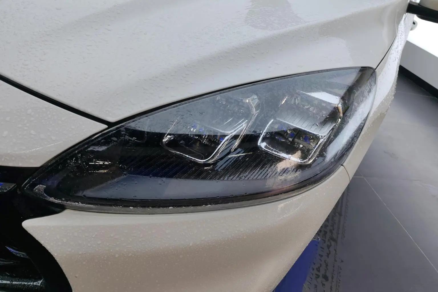 Ford Escape 2020 EcoBoost 245 2WD Shine
