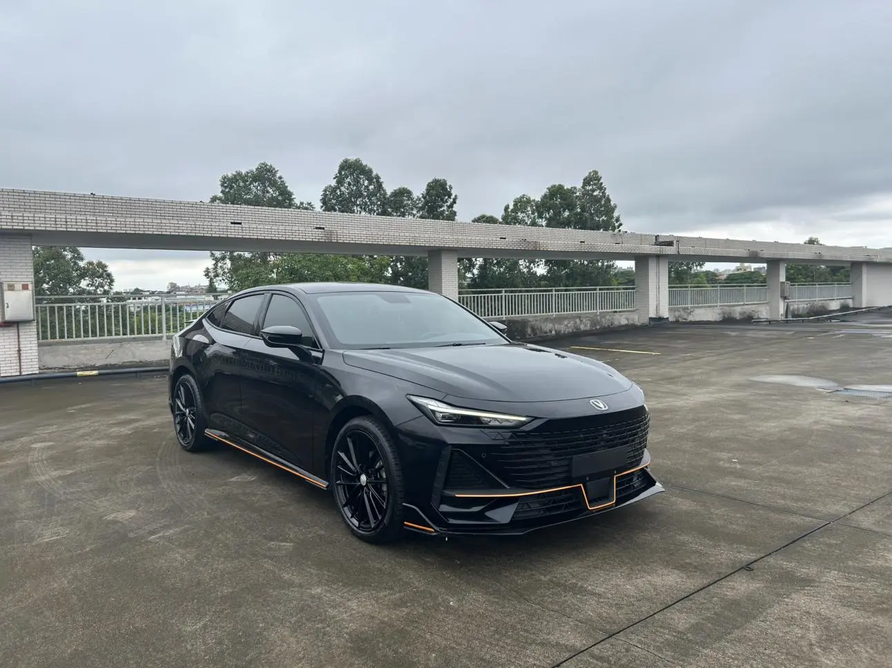 Changan UNI-V 2023 1.5T Sport