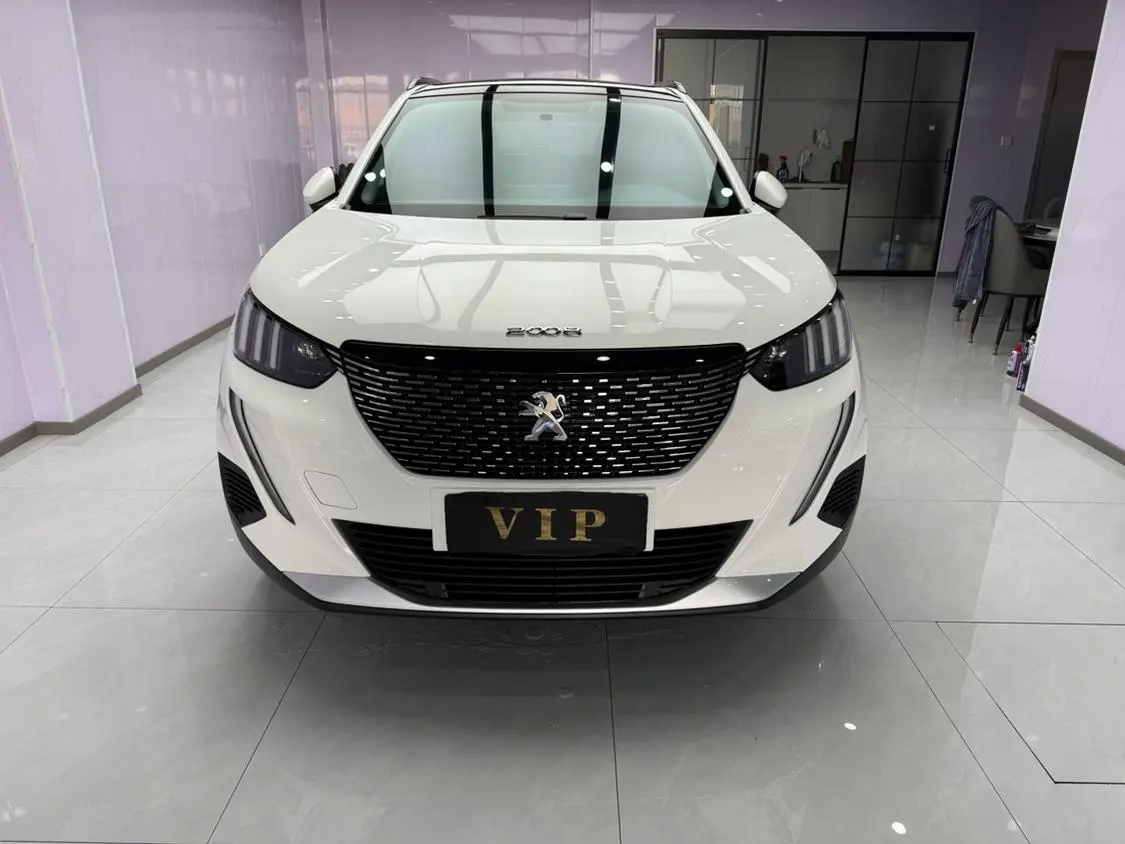 Peugeot 2008 2020 230THP Fashion