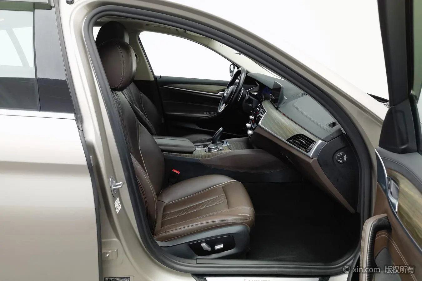 BMW 5 Series 2019 Facelift 530Li Leading Luxury Package