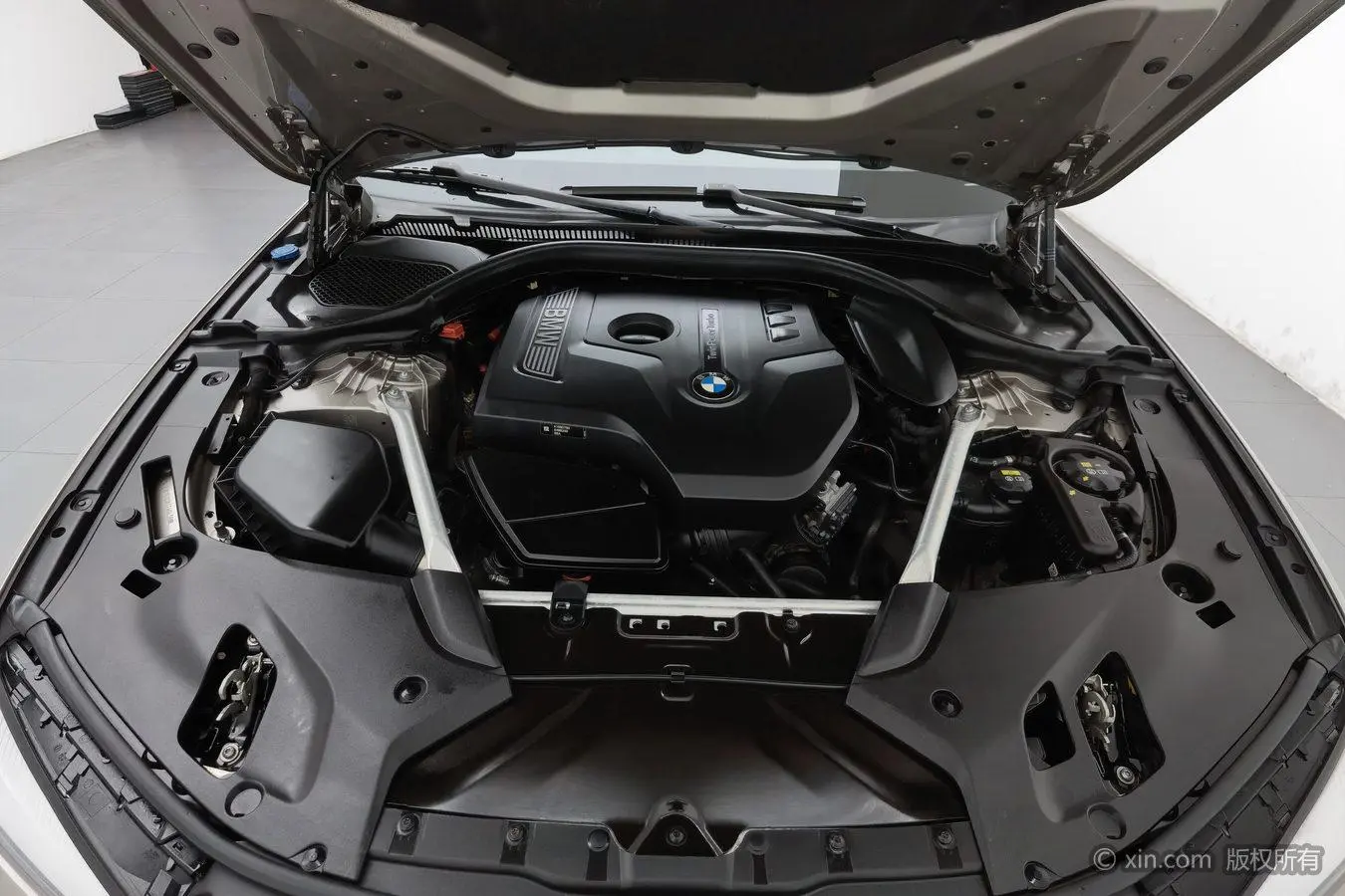 BMW 5 Series 2019 Facelift 530Li Leading Luxury Package