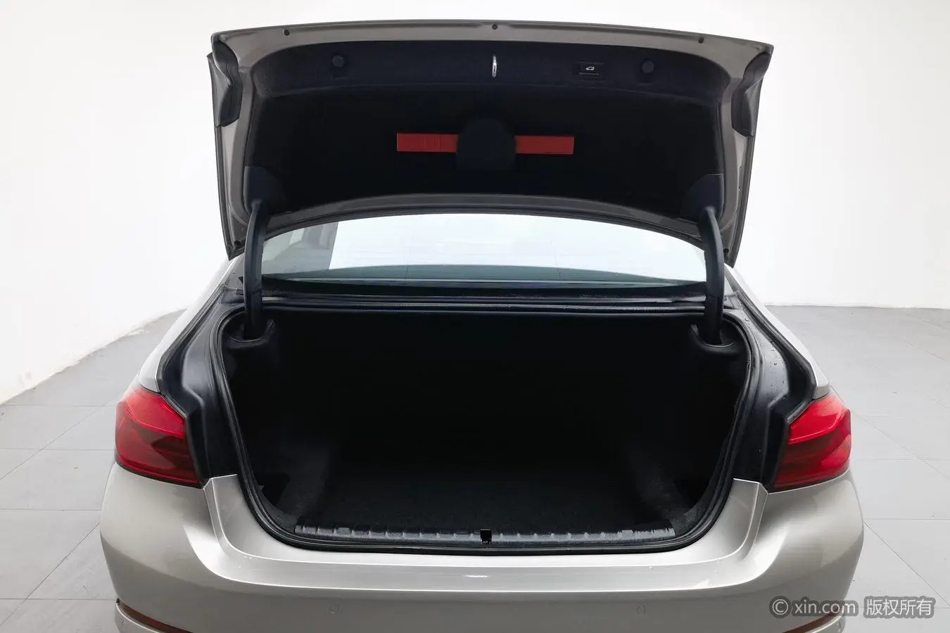 BMW 5 Series 2019 Facelift 530Li Leading Luxury Package