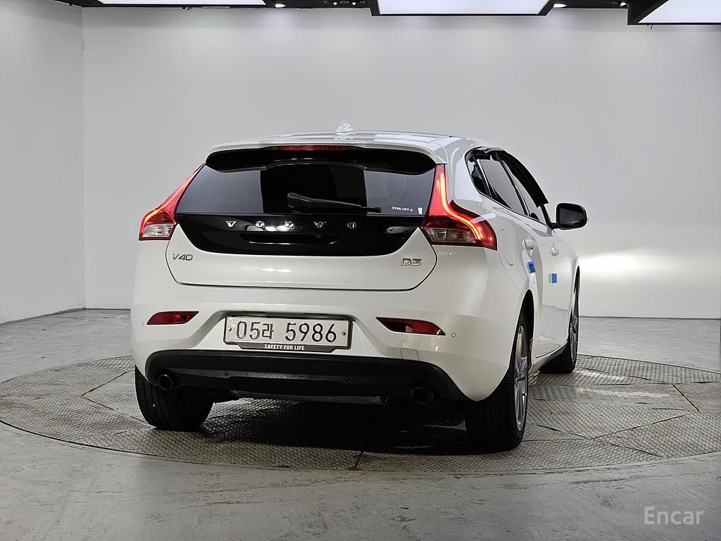 Volvo V40 D3 2018
