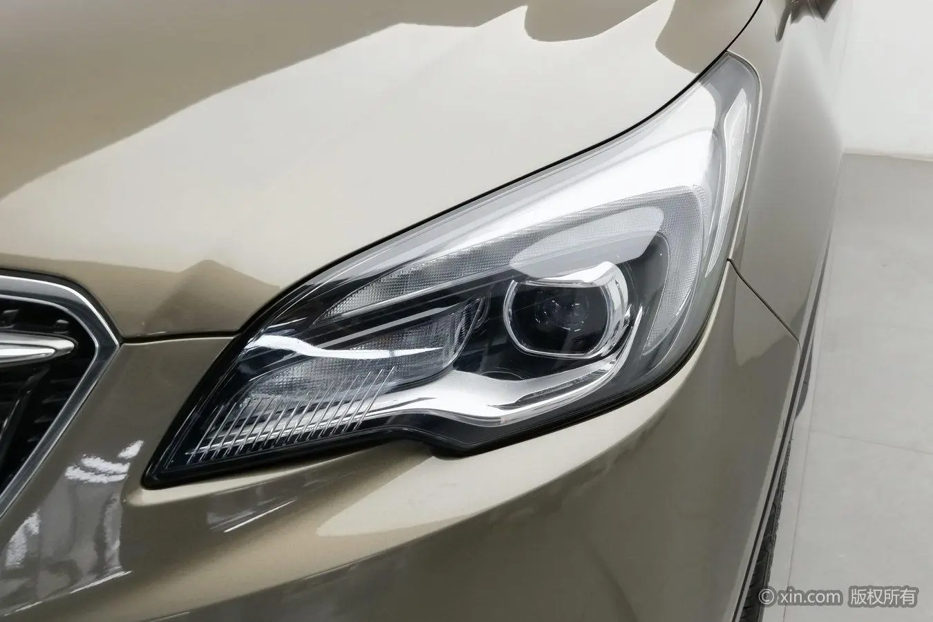 Buick Envision 2018 28T 4WD Luxury