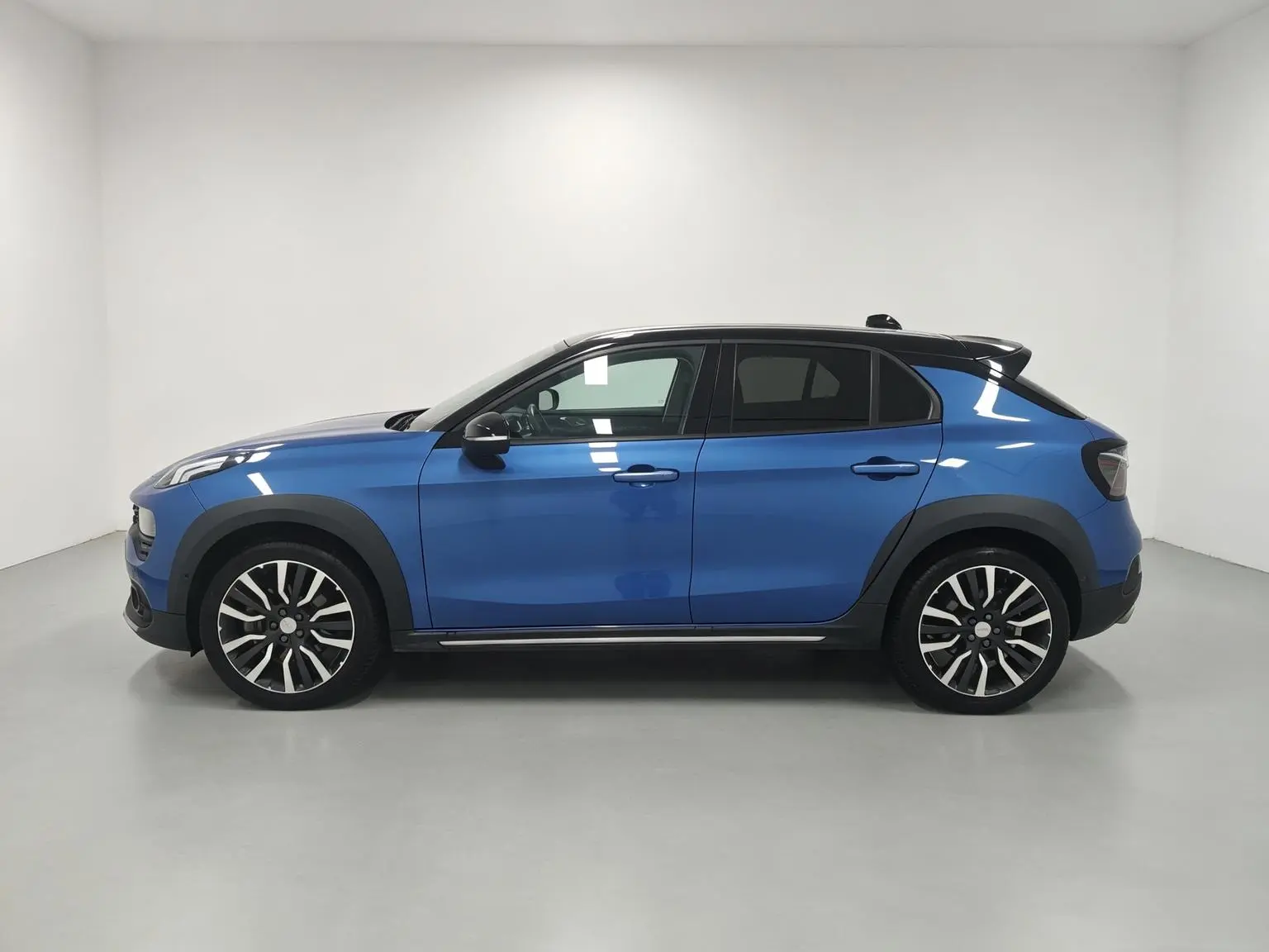 Lynk & Co 02 2018 2.0T DCT 4WD Dynamic Pro China V