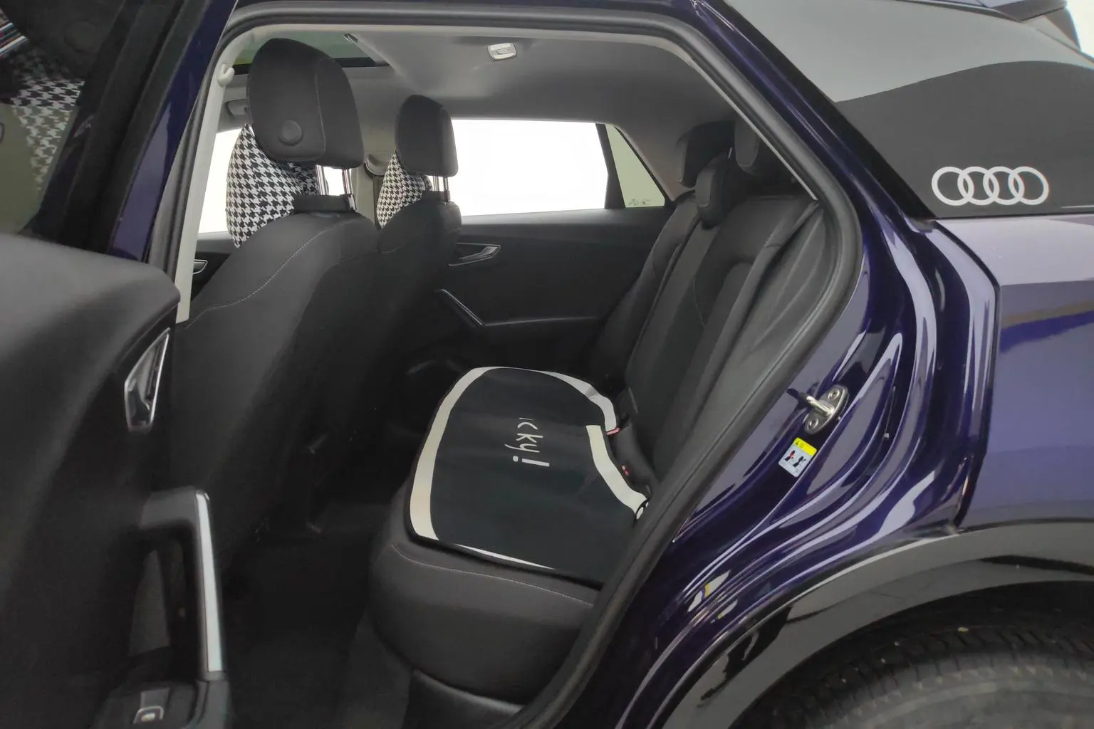 Audi Q2L 2018 35TFSI China VI