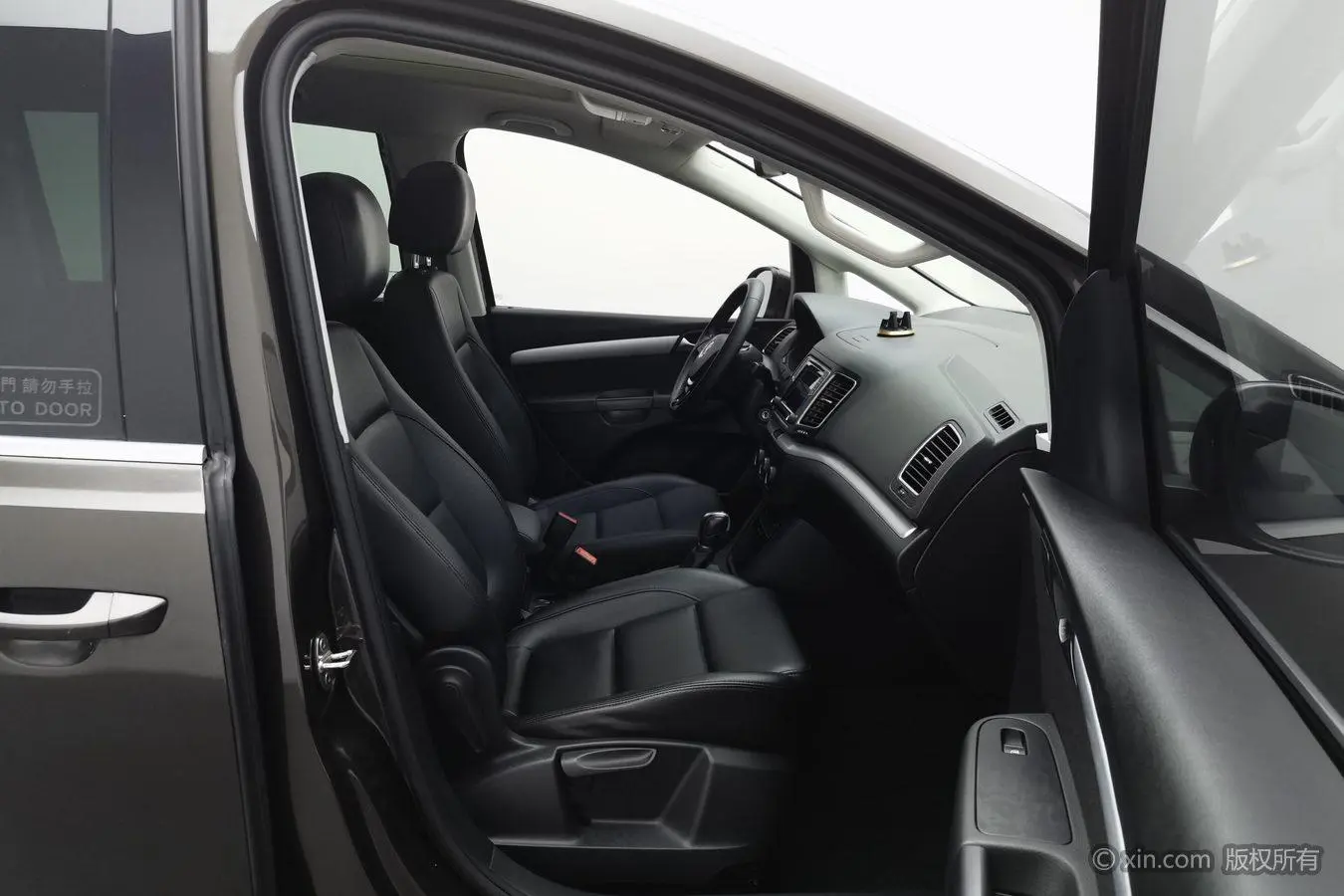 Volkswagen Sharan 2018 380TSI 7 seat