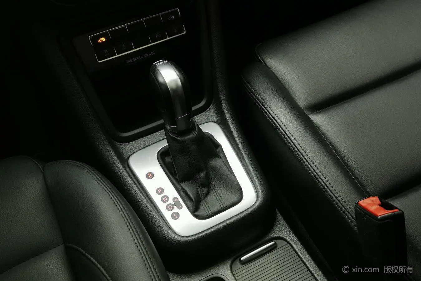 Volkswagen Sharan 2018 380TSI 7 seat