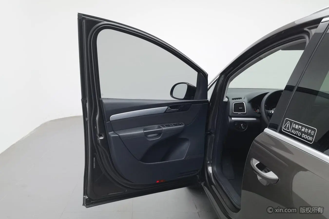 Volkswagen Sharan 2018 380TSI 7 seat