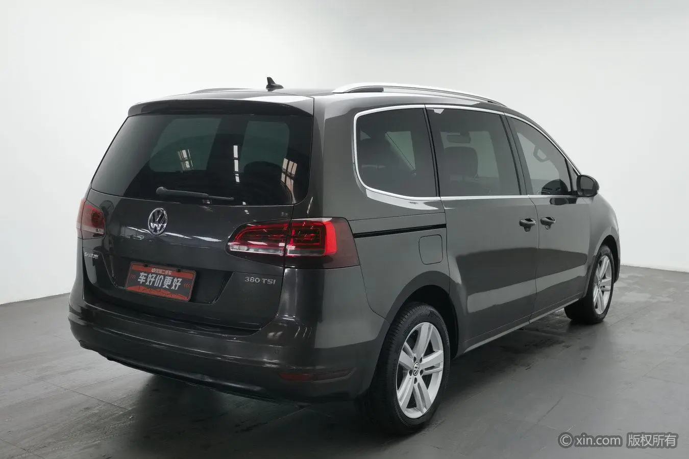Volkswagen Sharan 2018 380TSI 7 seat