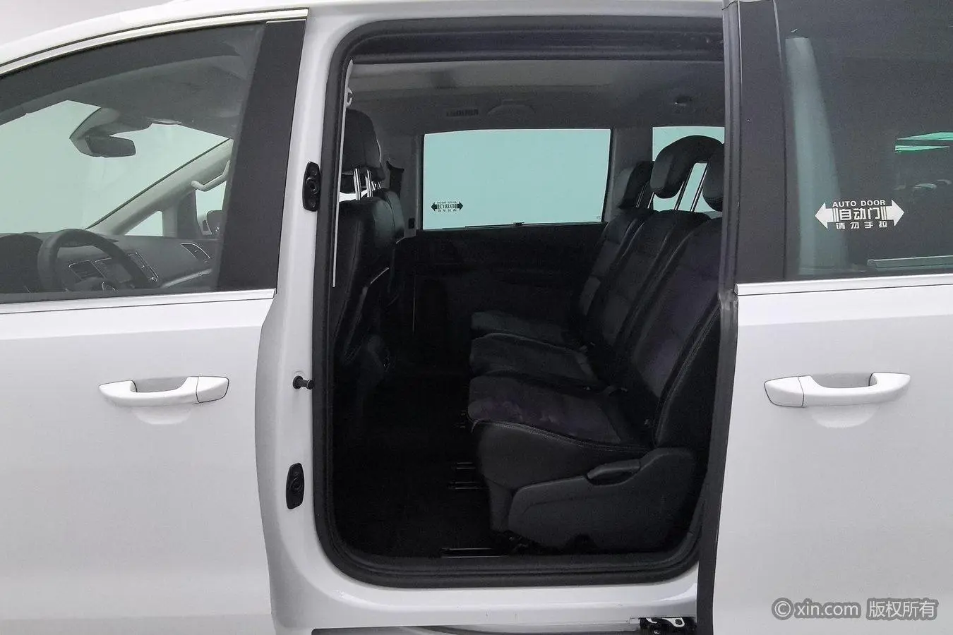 Volkswagen Sharan 2018 380TSI 7 seat