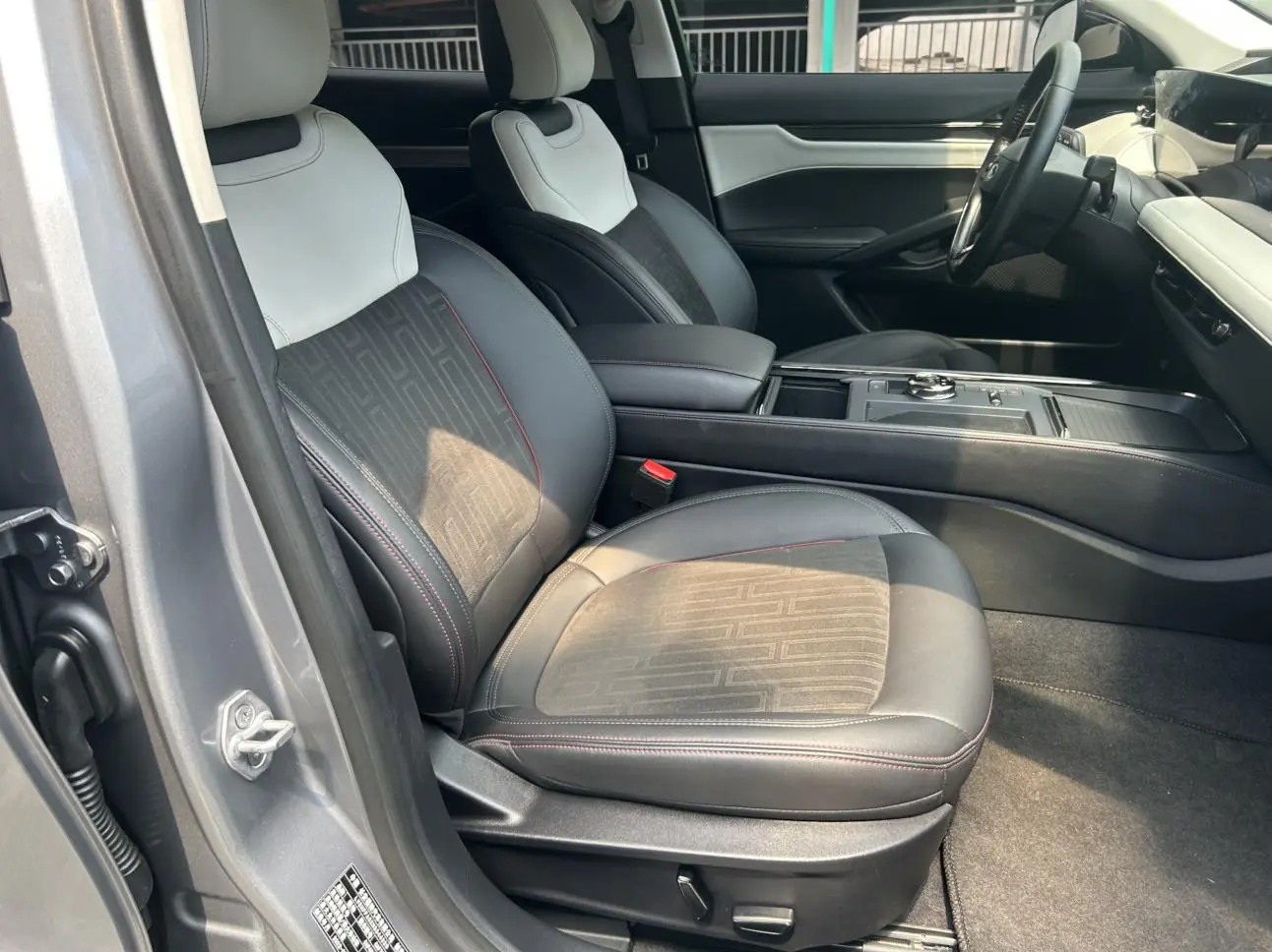 Ford Mondeo 2022 Facelift EcoBoost 245 Luxury