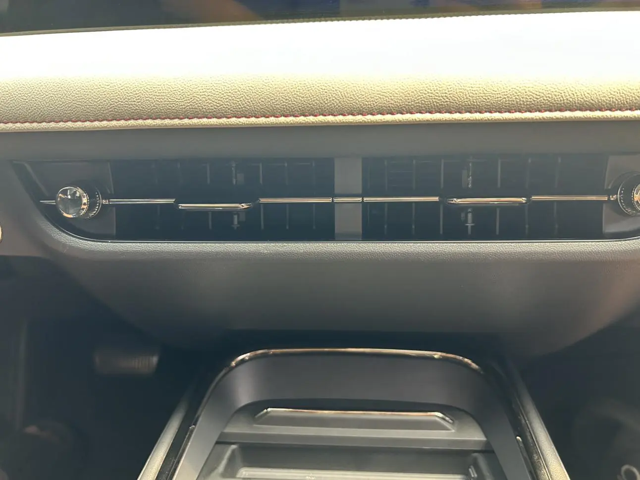 Ford Mondeo 2022 Facelift EcoBoost 245 Luxury