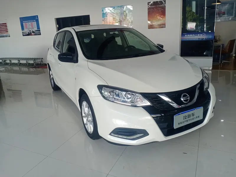 Tiida 2021 1.6L CVT cool version