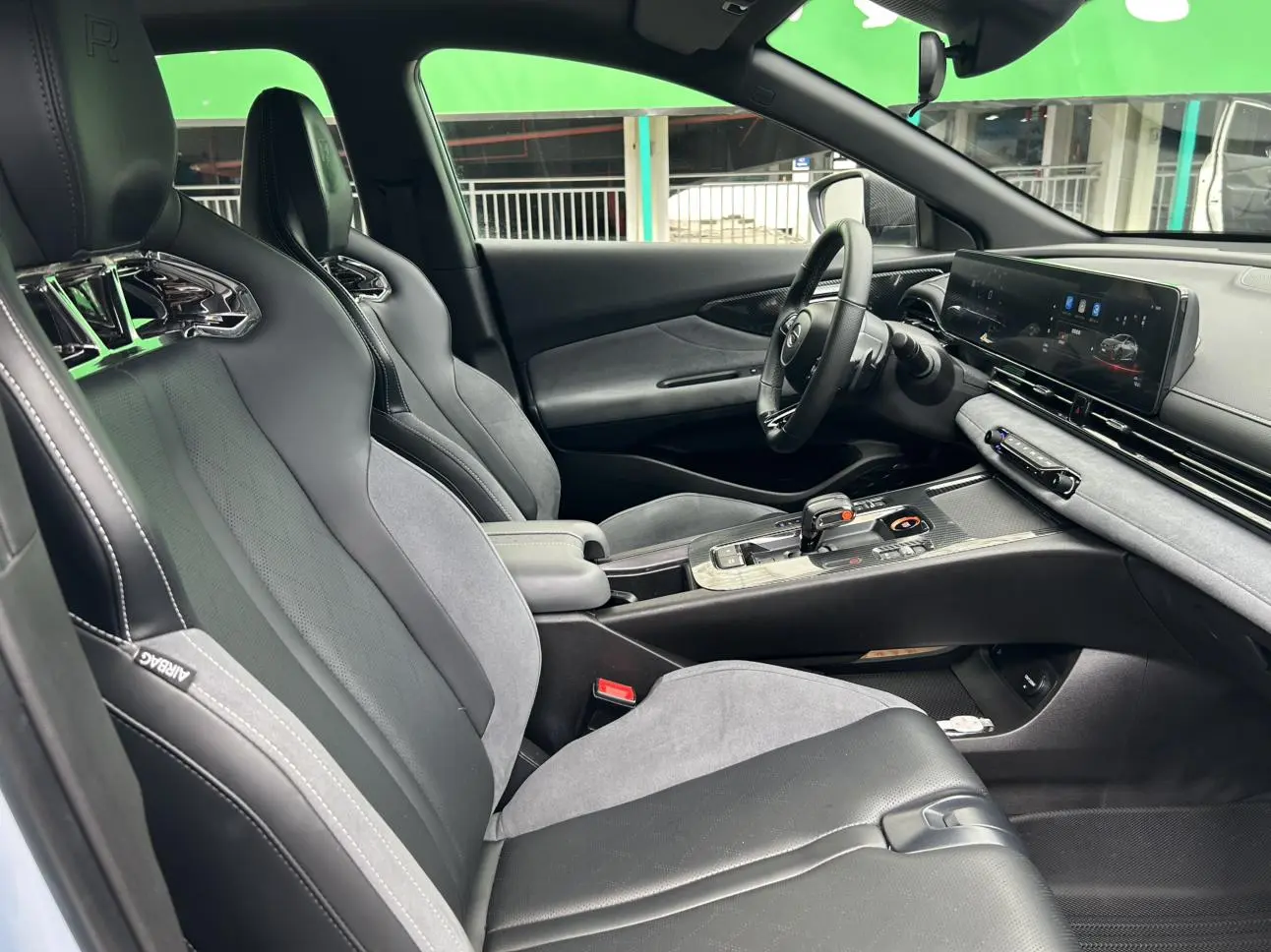 GAC Trumpchi Empow 2023 400T Auto R Pro