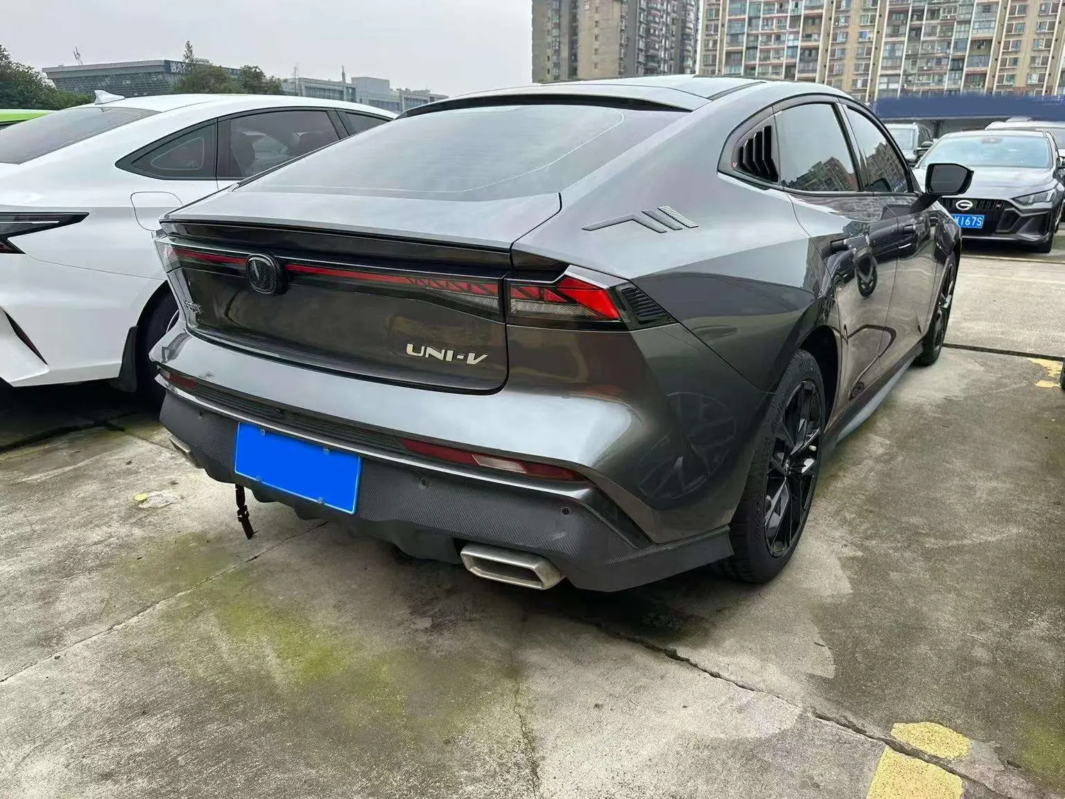 Changan UNI-V 2024 1.5T Premium