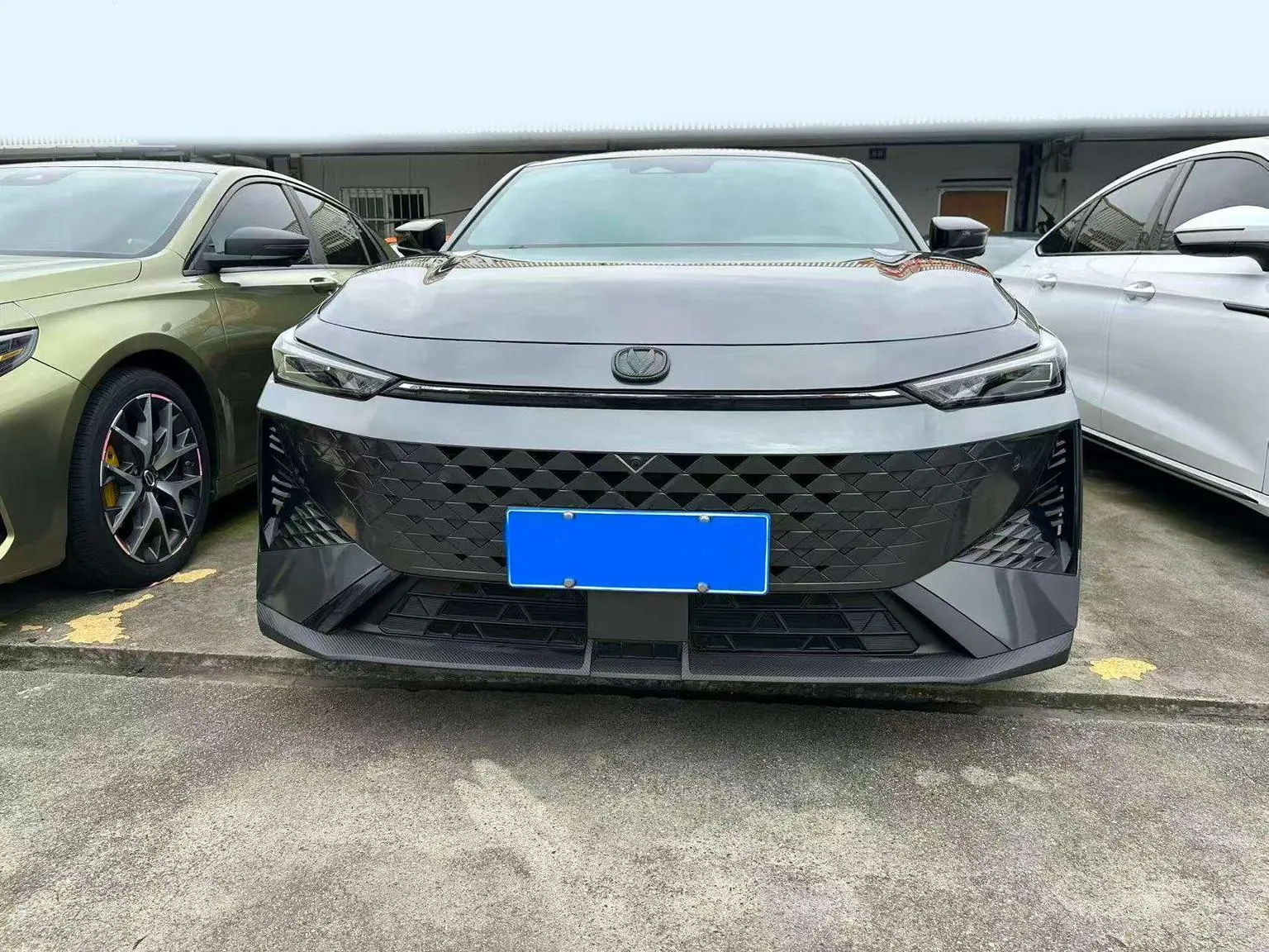 Changan UNI-V 2024 1.5T Premium