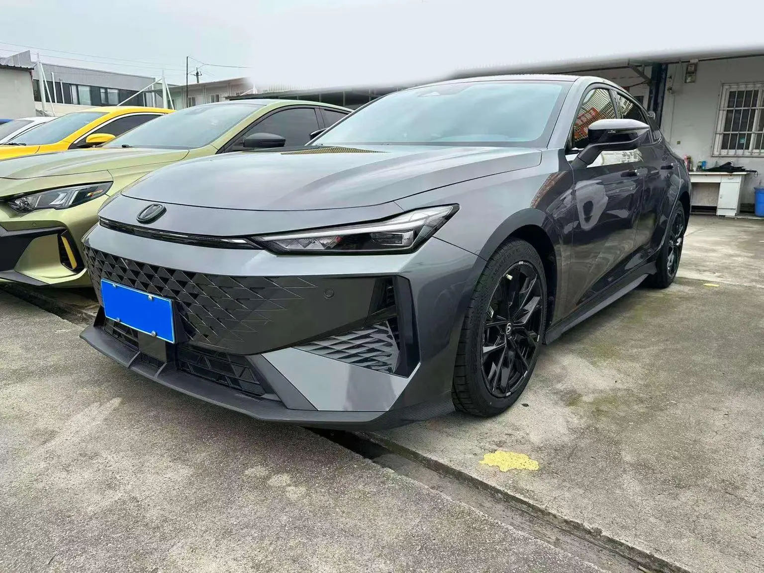 Changan UNI-V 2024 1.5T Premium