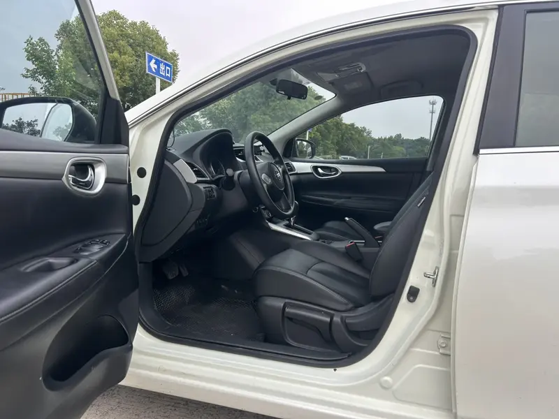 Sylphy 2022 Classic 1.6 XE CVT Comfort Edition