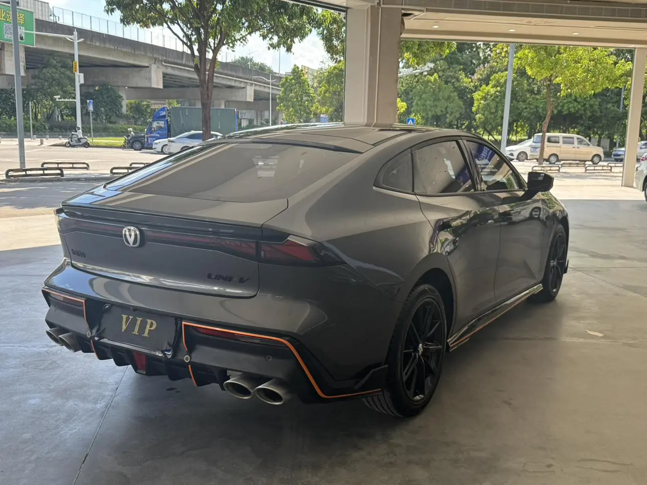 Changan UNI-V 2022 2.0T