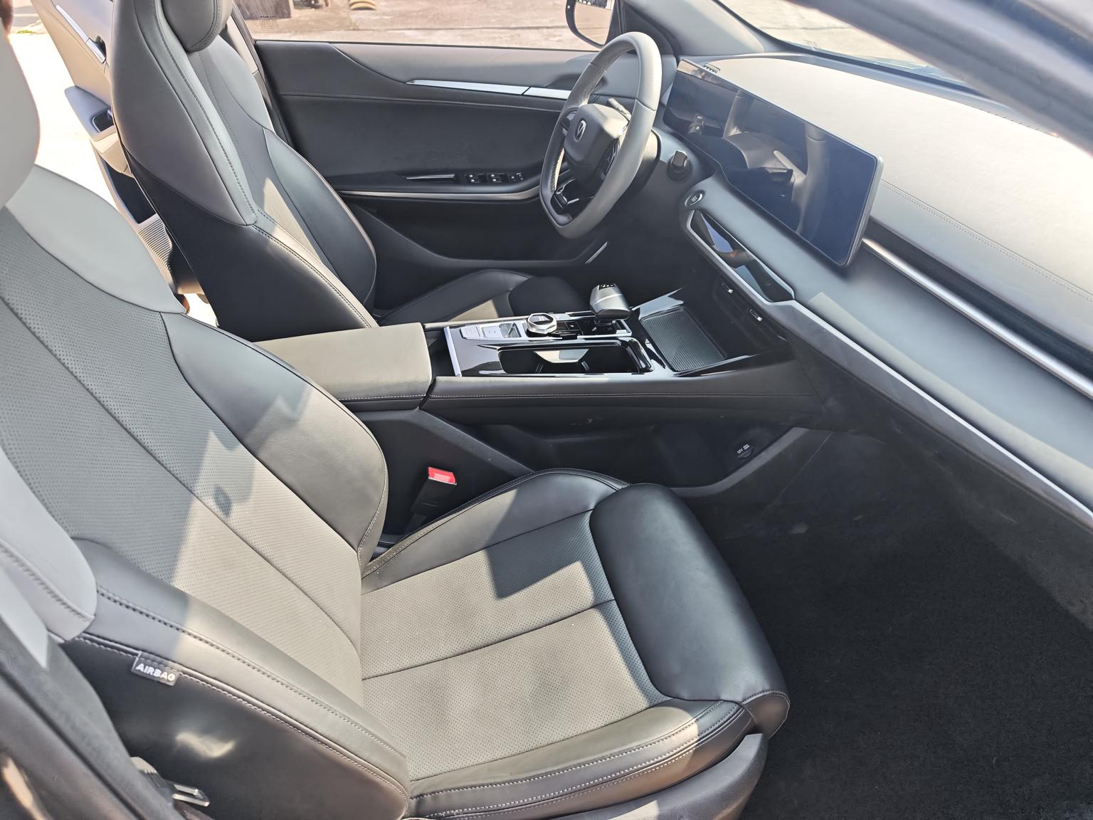 Changan Raeton PLUS 2023 1.5T DCT Luxury