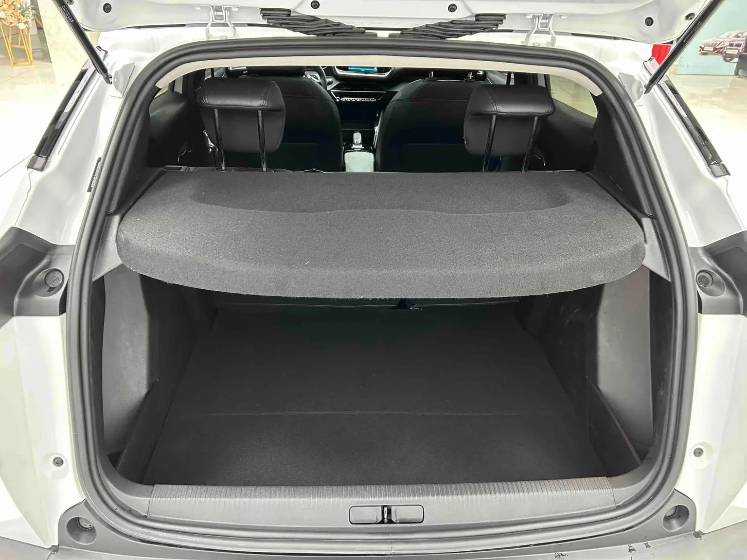 Peugeot 2008 2022 230THP THE ONE