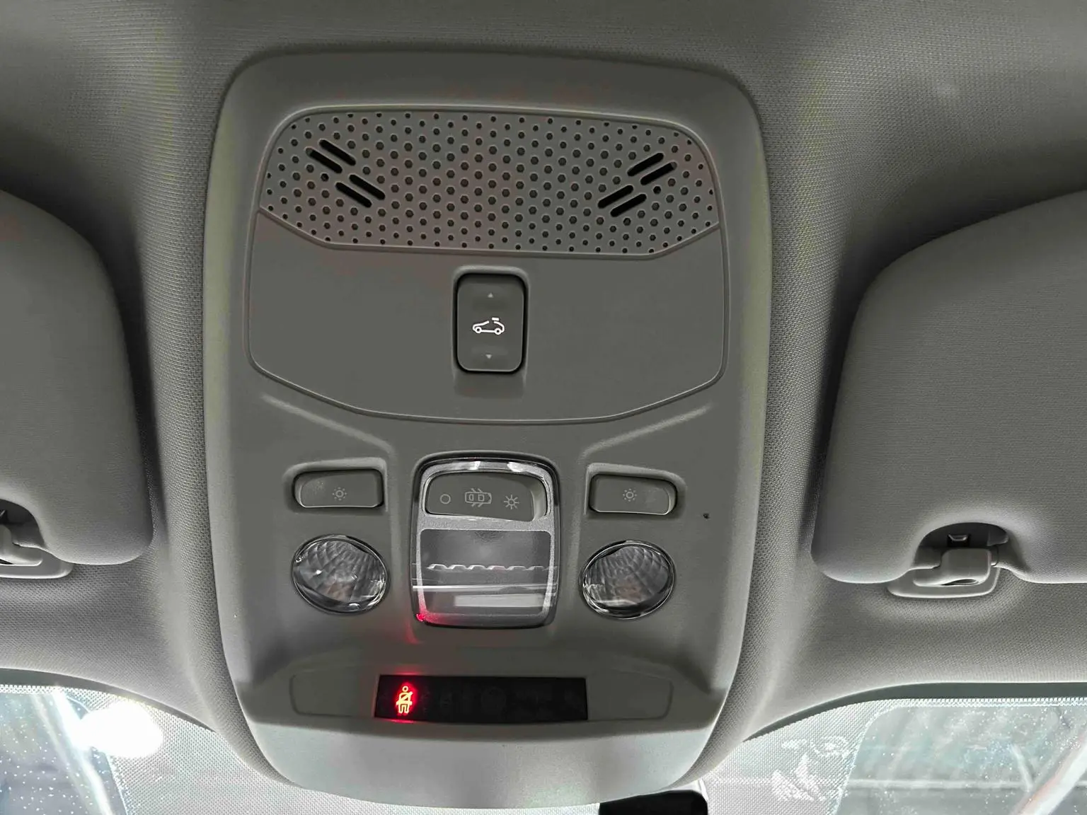 Peugeot 2008 2022 230THP THE ONE